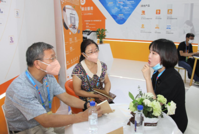 段建祥率福建數(shù)字經(jīng)濟(jì)促進(jìn)會(huì)參觀數(shù)字中國建設(shè)峰會(huì)成果展 關(guān)注會(huì)員企業(yè)發(fā)展